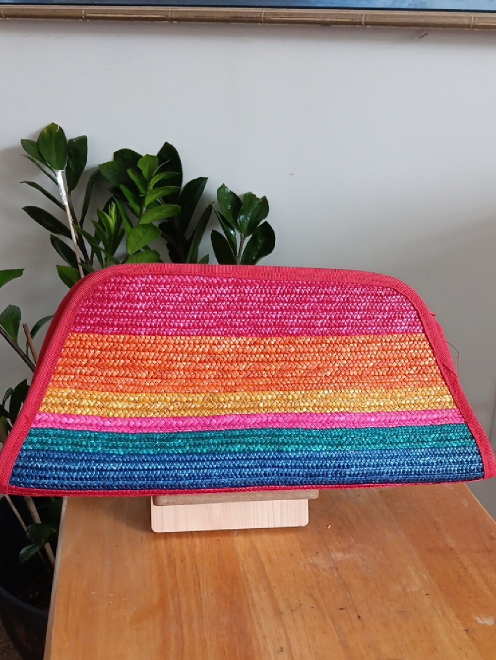 Liz Claiborne Striped  Vintage Straw Clutch EC Pink, Blue, Orange - Picture 4 of 4